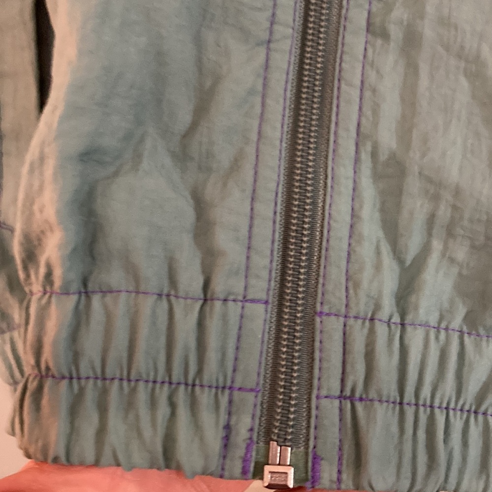 Vintage Aasics Windbreaker jacket - Picture 8 of 16